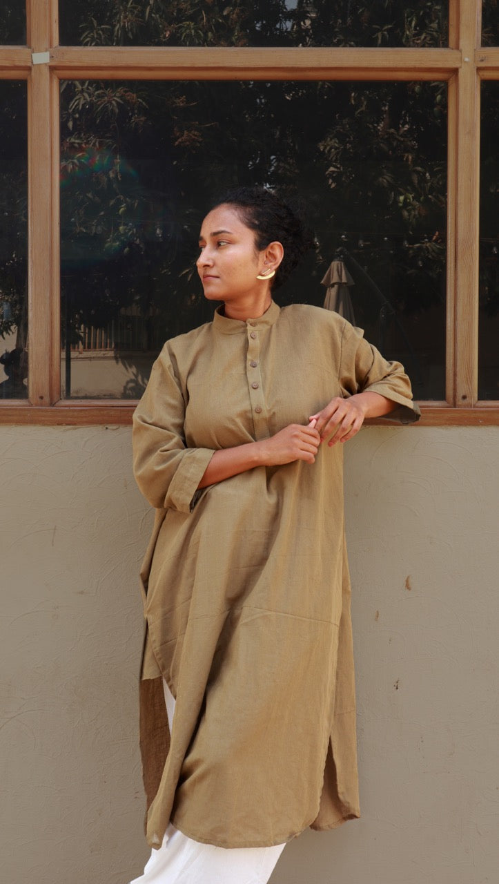 Mehwar - Kala Cotton Kurta Set