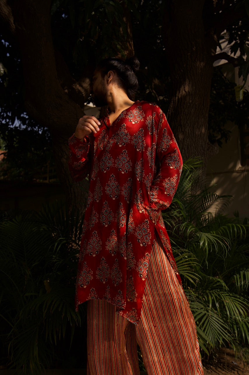 Gulnaar - Red Unisex Silk Kurta Set