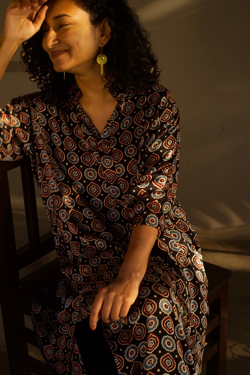 Ramin - Black Handblock Unisex Silk Kurta