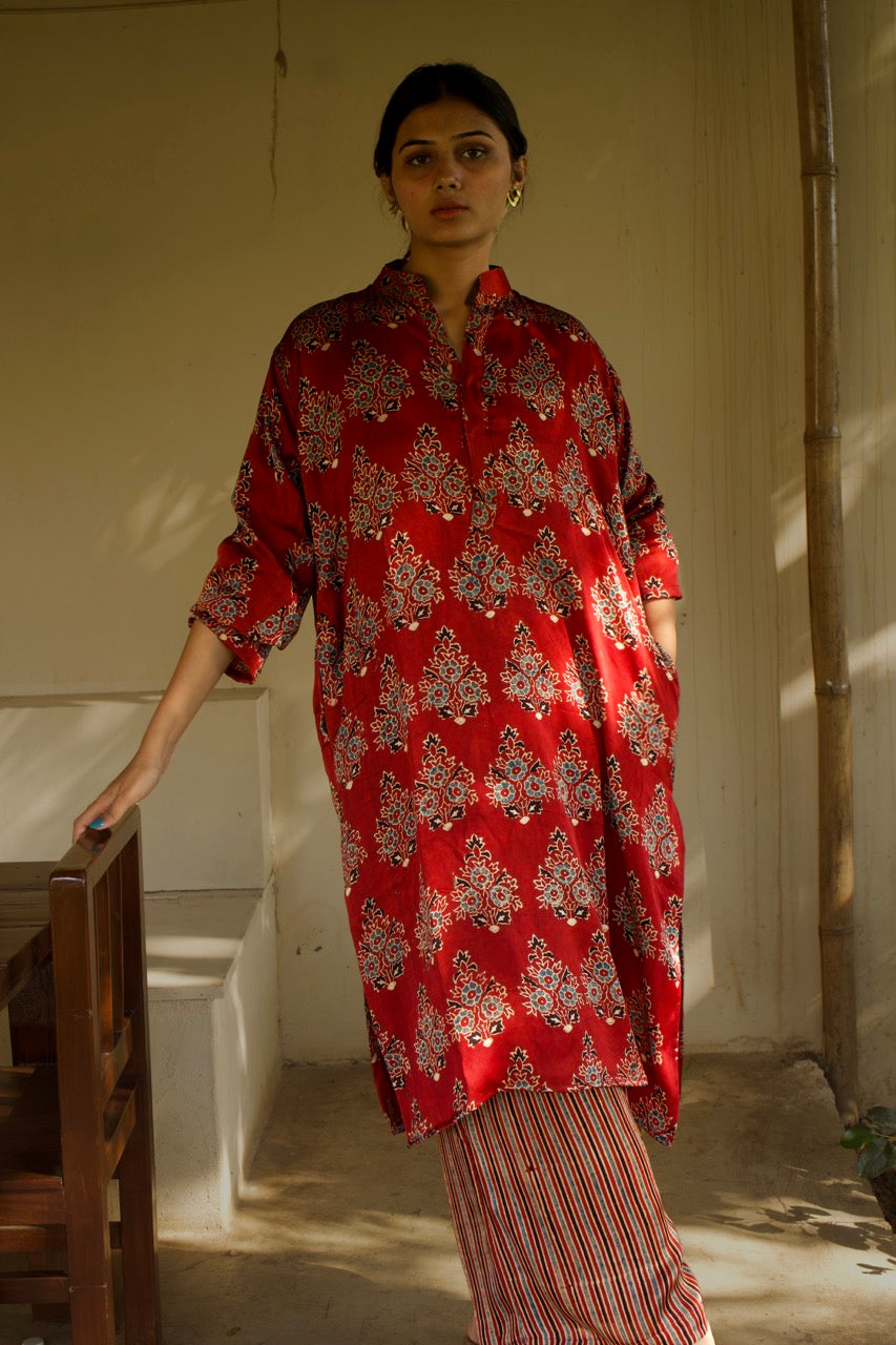 Gulnaar - Red Unisex Silk Kurta Set