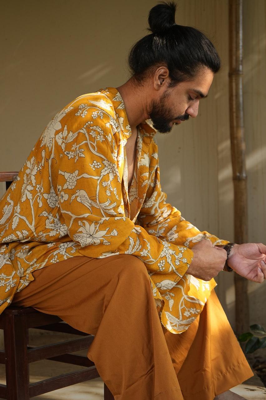 Zarvān - Yellow Silk Kurta Set - Men